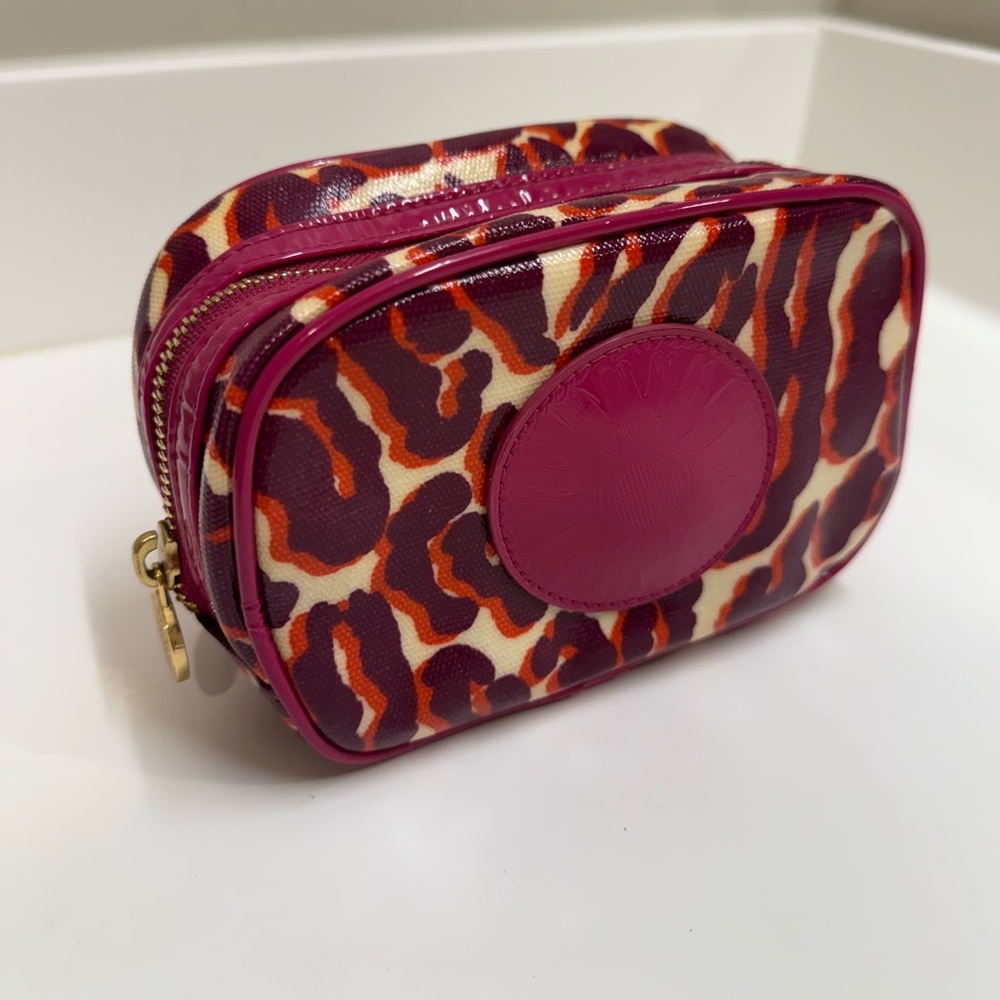 Tory Burch Animal Print Floral Cosmetic Case Fuscia Orange Tory Logo‎ Gold Zip